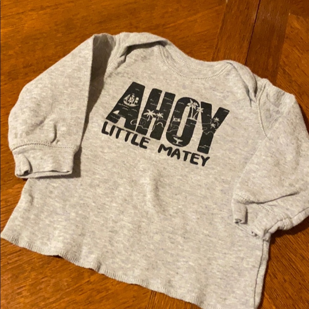 Carter’s long sleeve tshirt